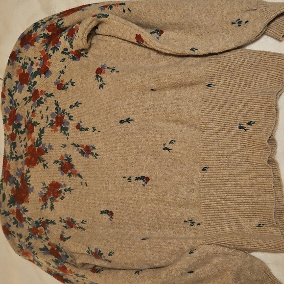LC Lauren Conrad Floral Sweater Beige Cottagecore Knit Pullover Size S - Picture 8 of 8